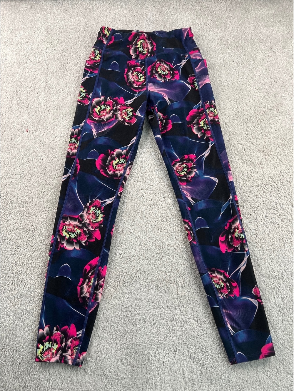 Athleta Floral Print Leggings Women’s Small 4-6 Pink Navy Black